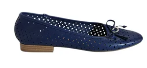 Nautica Navy Blue Perforated Ballet Flats Size 9.5 NWOT thumbnail 1