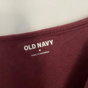 Old‎ Navy Womens Ribbed Burgundy Bodysuit Spaghetti Straps Snap Closure Medium thumbnail 4