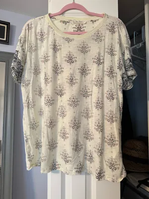 Free People T-Shirt thumbnail 1