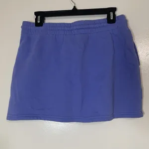 ARITZIA TNA cozy boyfriend fleece purple drawstring skirt size medium thumbnail 4