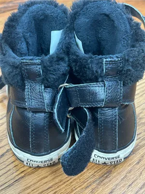 CONVERSE Chuck Taylor All Stars Leather Faux Fur High Top Sneakers Size 8.5 thumbnail 12