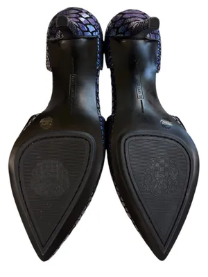 Like New Vince Camuto Leather Iridescent Embossed D’Orsay Heels Size 7.5 thumbnail 7