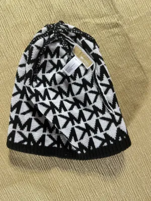 Michael Kors MK Logo Beanie Hat Black White Monogram Knit Winter Cap thumbnail 10