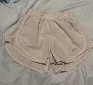 Nike Shorts thumbnail 1