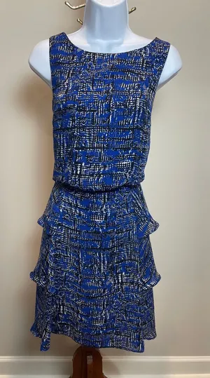 Banana Republic Blue Chiffon Flowy Sleeveless Dress Black White Accents Size 6 thumbnail 1