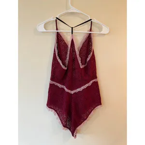 Free People Intimately Bodysuit Womens Small Red Stretch Cream Lace Be My Bae thumbnail 2
