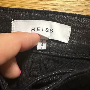 Reiss black coated animal print mid rise jeans pants 30 thumbnail 3