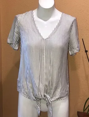 Madewell NWT striped front tie top thumbnail 1