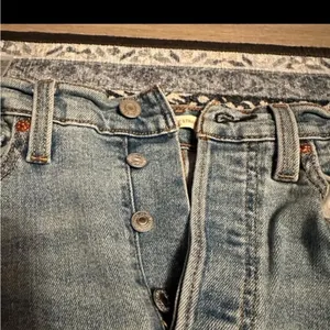Levi’s wedgie straight jeans 27‎ thumbnail 9