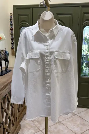 Aerie woman's white thick cotton relaxed button up shirt costal clean thumbnail 1