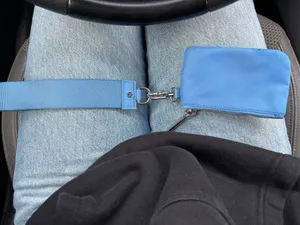 Lulu key chain blue thumbnail 2