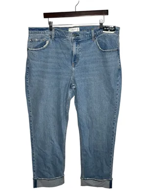 NEW Abercrombie & Fitch Curve Love 90s Straight Mid Rise Cuff Hem Jeans thumbnail 3