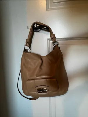 Coach Vintage Tan Brown Leather Shoulder Hobo Bag thumbnail 2
