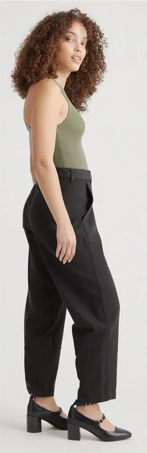 Quince Organic Stretch Cotton Twill Barrel Pants in Black Size 4 thumbnail 1