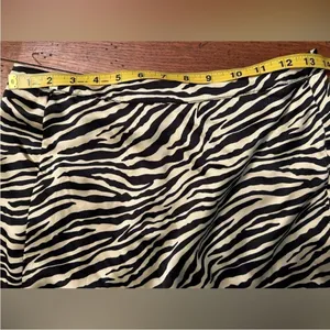 NWT sincerely Jules zebra print‎ skirt M thumbnail 4