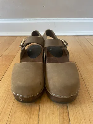 Lotta Low Wood Clogs In Taupe Oiled Nubuck thumbnail 4