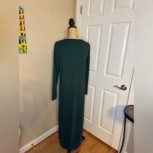 FULL SLEEVE EMERALD GREEN SLIP DRESS SIZE M (necklace sold separately) thumbnail 9
