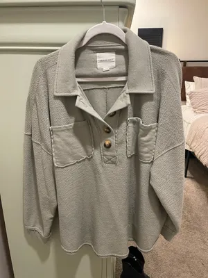 American Eagle Pullover Sweater thumbnail 1