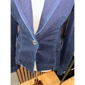 White House black market blue jacket blazer size 4 stylish form fitting ￼ thumbnail 2