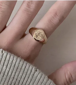 Madewell NWOT  gold chunky bee ring thumbnail 1