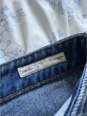 Pacsun Mom Jeans Denim Shorts thumbnail 5
