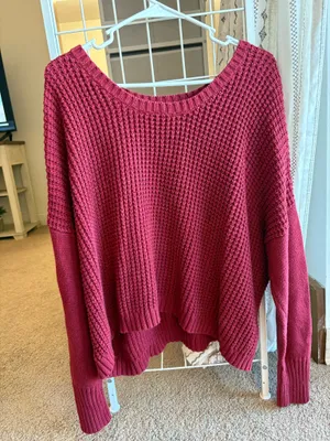 Old Navy Sweater thumbnail 1