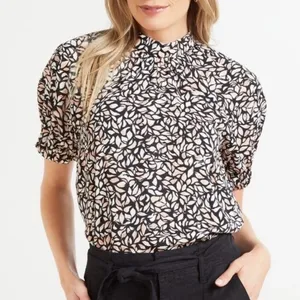 Evereve‎ Penny XS Mock Neck Puff Sleeve Leaf Print Blouse Black Pink Preppy Work thumbnail 1