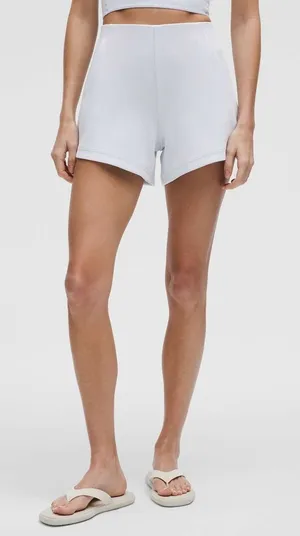 Lululemon Softstreme Kick-Flare Mid-Rise Short 4" Starch Blue Size 14 thumbnail 1