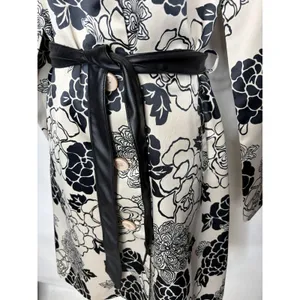 Just In Time Floral Trench Coat Cream Black Satin Duster Leather Belt Med thumbnail 6