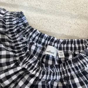 Aritzia Top thumbnail 2
