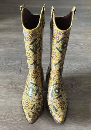 Cowboy Rain Boots - Yellow and Purple Heeled Boots with Intricate Patterns thumbnail 2