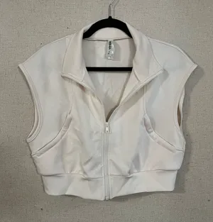Cream white cropped zip up vest thumbnail 1