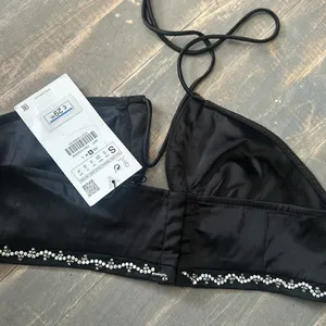 NWT Zara Black Satin‎ Diamond Encrusted Halter Top Size Small thumbnail 5