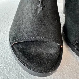 Frye Courtney Suede Slingback Heeled Mule Bootie Women's 10B Black 3.5" Heel thumbnail 5