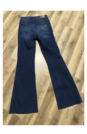 Buckle Hidden Jeans thumbnail 8