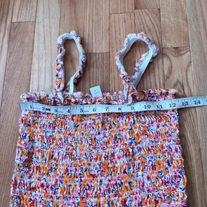 Old Navy Crop Top Womens Small Floral Print Pink Orange Smocked Sleeveless Ladie thumbnail 2