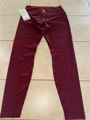 Lululemon Align High Rise 28” Red Merlot Size 12 NWT thumbnail 2
