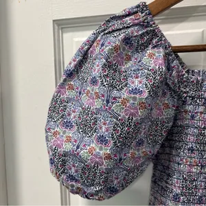 J.Crew Women’s Smocked Square Neck Puff Sleeve Top Size M Liberty Fabric Floral thumbnail 4