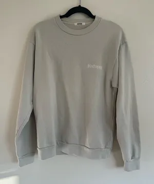 Madhappy Classic Crew Neck Size S Unisex thumbnail 1
