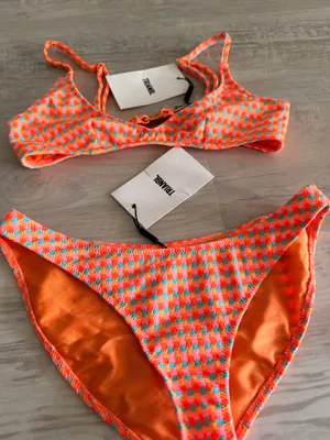 Triangl Bikini Set thumbnail 3