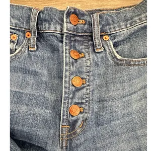 Madewell The Perfect Vintage Jean in Barnsdale Wash: Button-Front Edition size 26 thumbnail 7