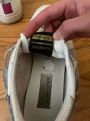 Boutique Sneakers thumbnail 4