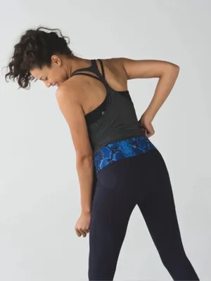 Lululemon All The Right Places Pant Size 6 Blue Snake Print Full Length Leggings thumbnail 2