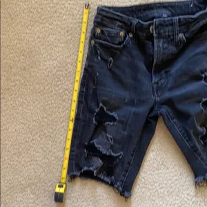 Jrs American Eagle Black jean shorts 26 thumbnail 7