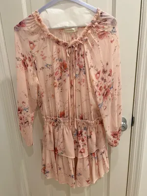 Dress thumbnail 1