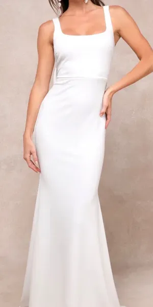 NWOT Lulus Size Medium Loving Fate White Bow Square Neck Backless Maxi Dress thumbnail 1