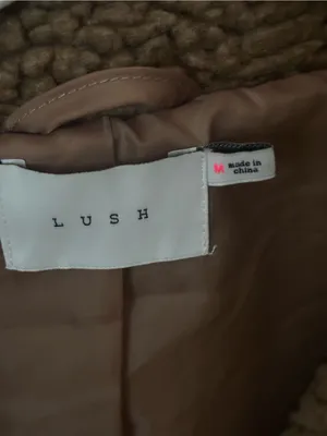LUSH‎ "Toffee" Teddy Sherpa Faux Fur Cropped Moto Jacket - Size M thumbnail 5