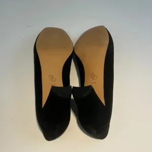 Circa Joan & David CJ Voyageur Black Suede Block‎ Heel Pumps 8.5M Classic Shoe thumbnail 4