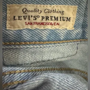 Levi’s‎ Premium Wedgie Shorts W27 – Light Wash Denim Cutoffs thumbnail 6