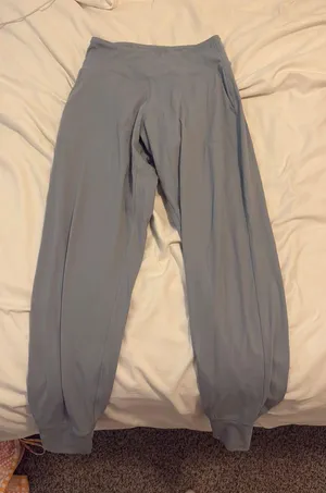 Amazon Joggers thumbnail 1